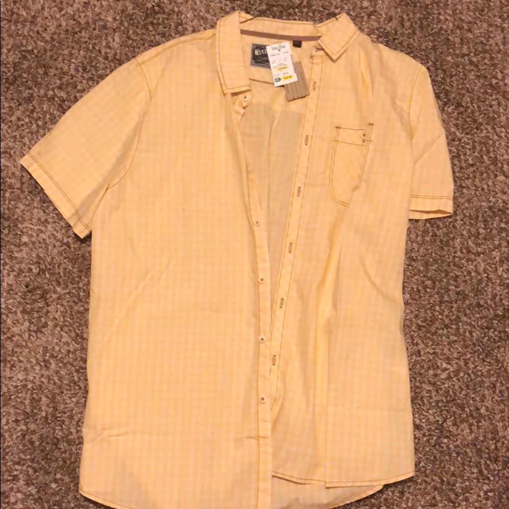New Jeremiah Shirt 💰(MAKE AN OFFER)💰